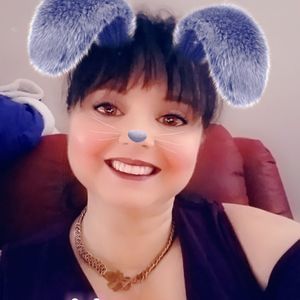 Meet your Posher, Cassie